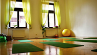 Yoga pilates studio Praha 1 - cvičení pro ženy